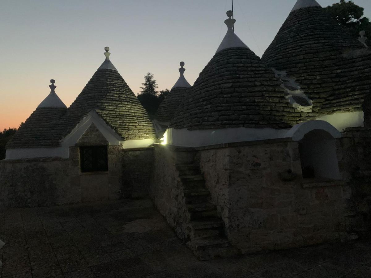 マルティナ・フランカ Trulli Del Soleヴィラ エクステリア 写真