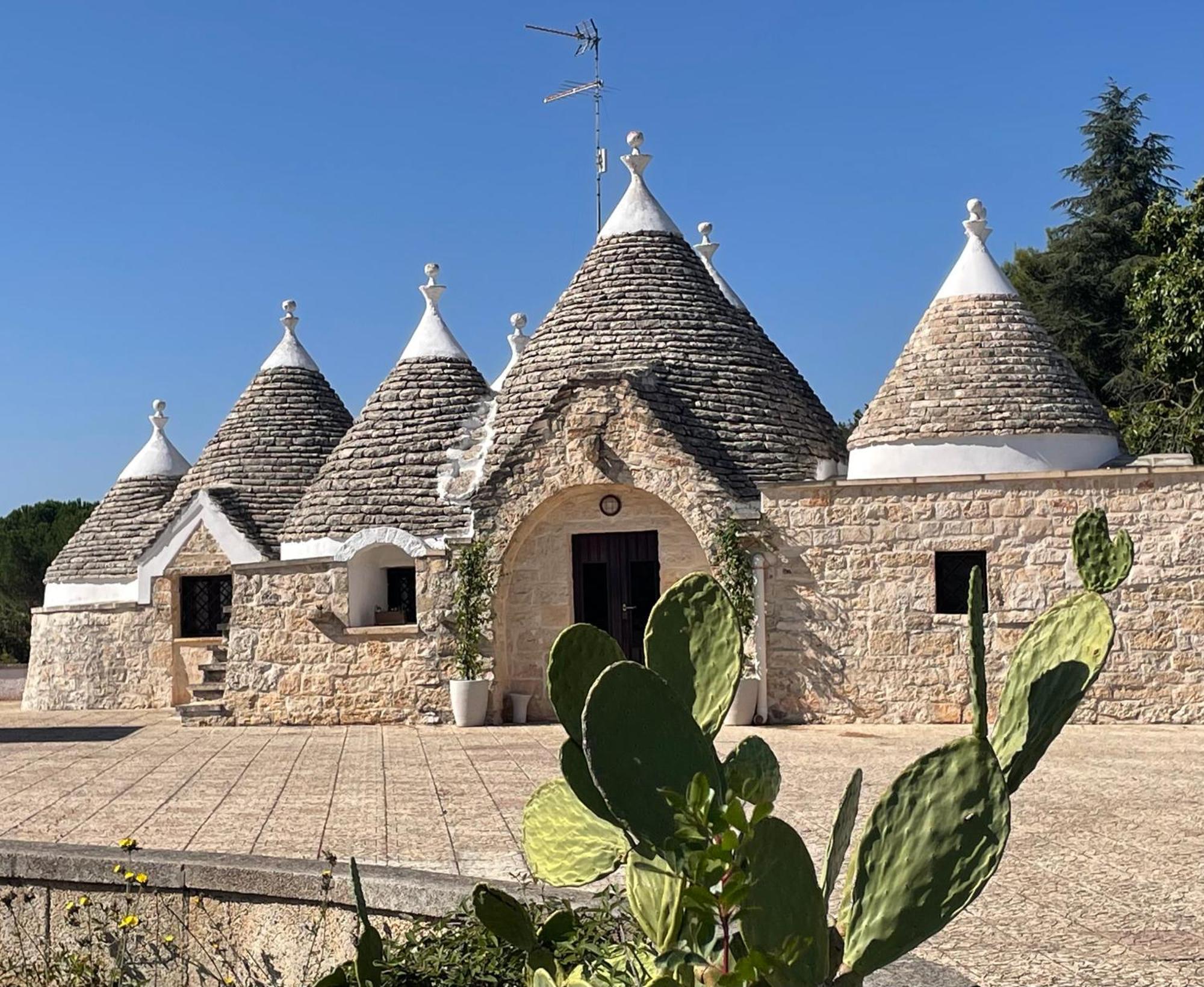 マルティナ・フランカ Trulli Del Soleヴィラ エクステリア 写真