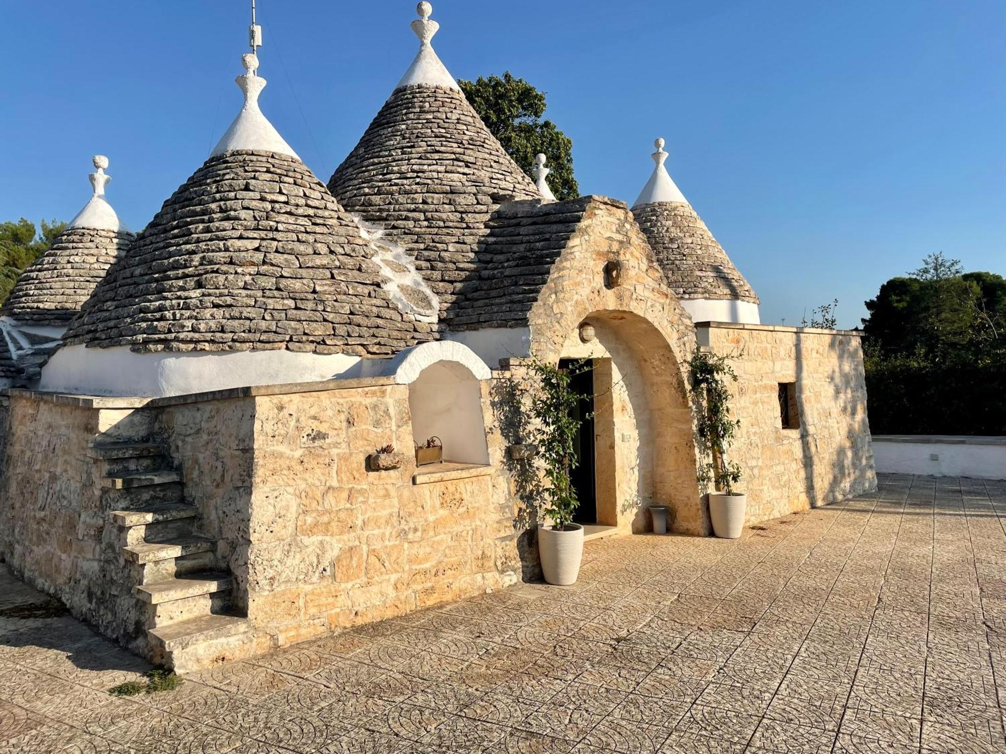 マルティナ・フランカ Trulli Del Soleヴィラ エクステリア 写真